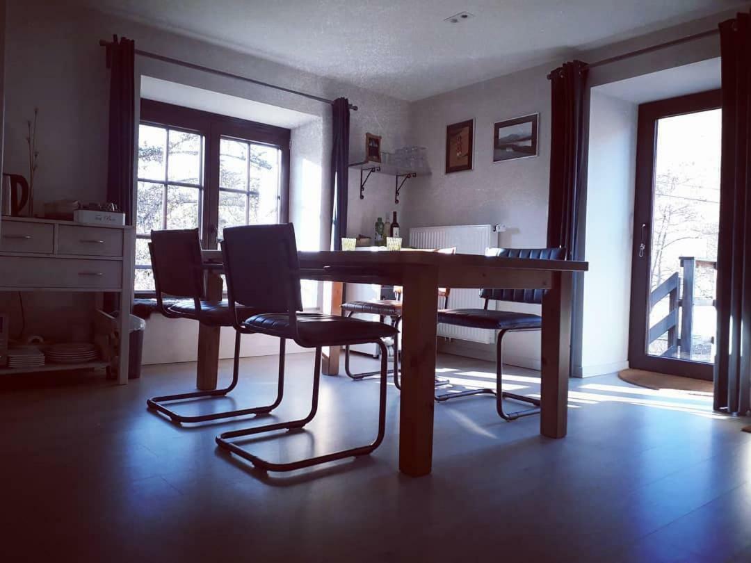Bed & Breakfast Vallee De L'Ourthe Marcourt Buitenkant foto