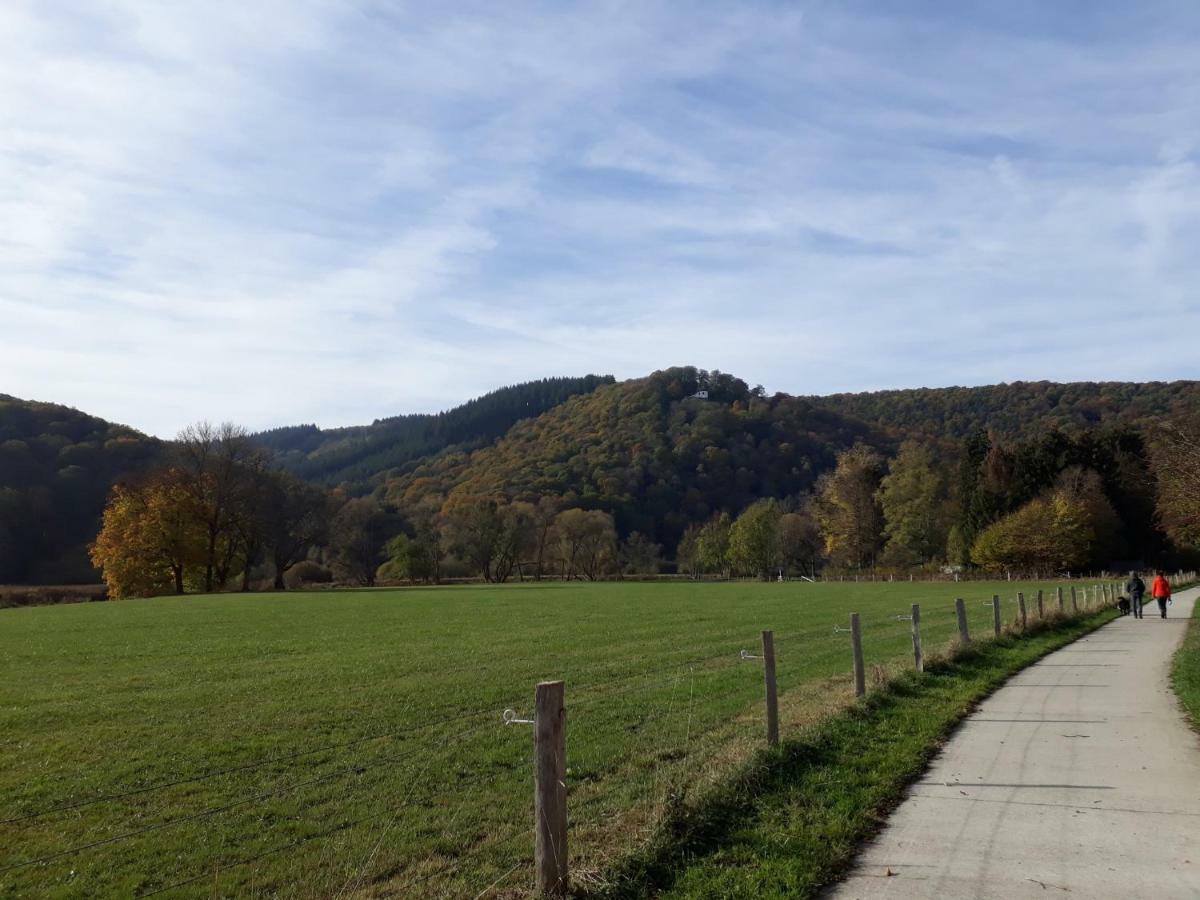 Bed & Breakfast Vallee De L'Ourthe Marcourt Buitenkant foto